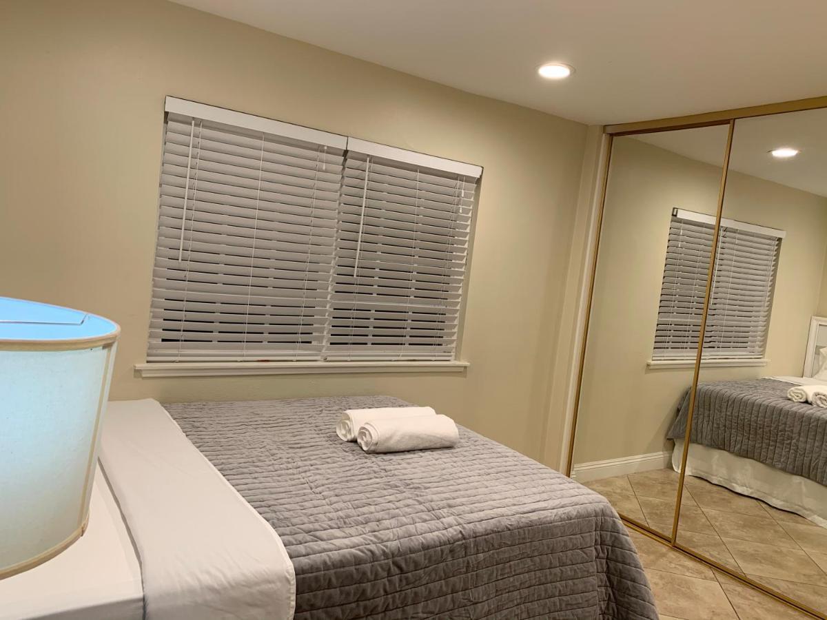 Homestay Lovely In Private House Near Disneyland Anaheim